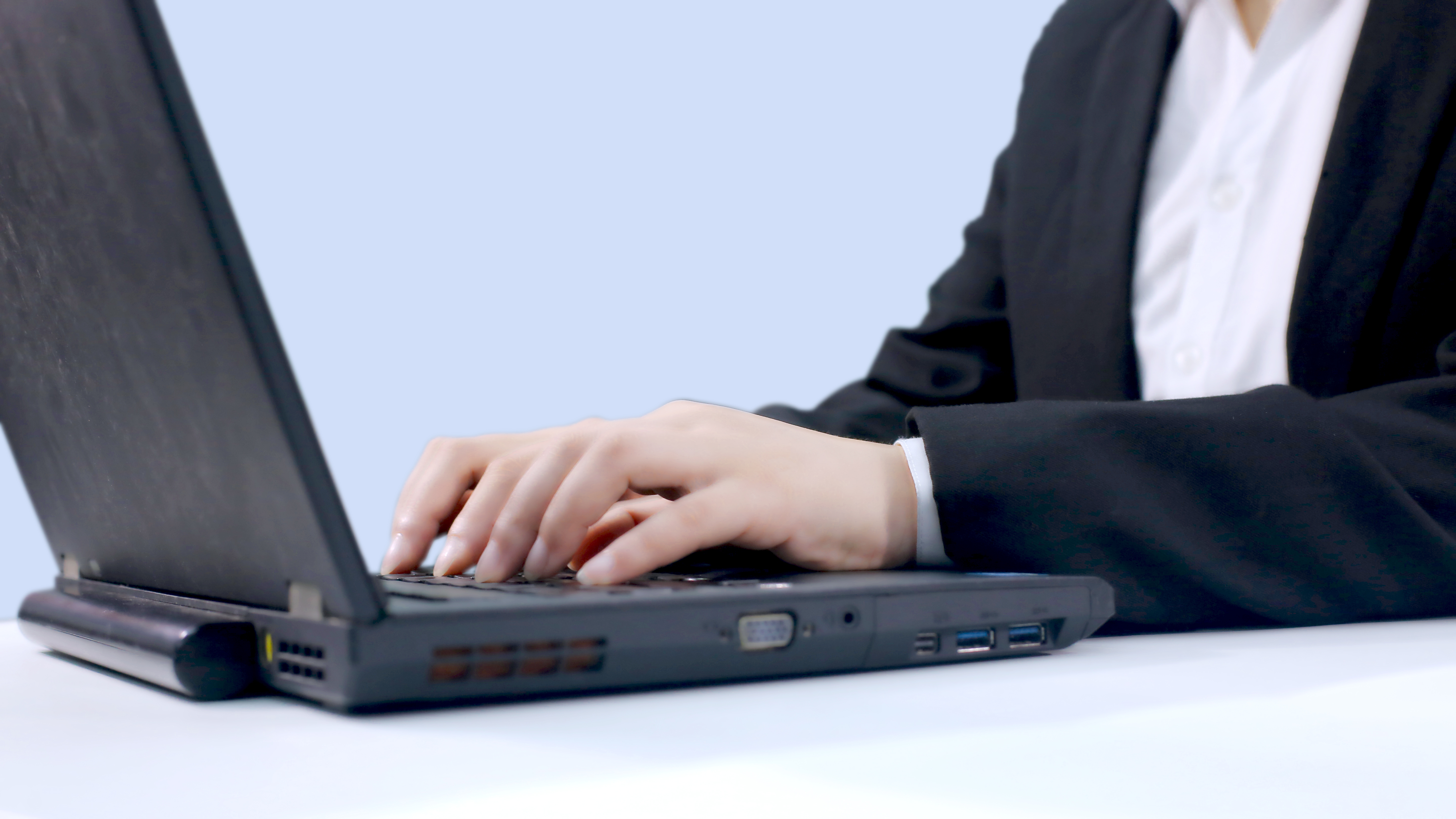 埃斯頓參股公司南京化纖完成資產(chǎn)交割 預(yù)計(jì)產(chǎn)生公允價(jià)值變動(dòng)收益1.31億元