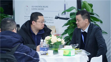 展會第一線｜精準對接行業(yè)需求，海天精工主力機型亮相溫州工博會