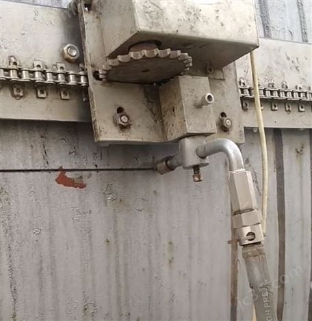 安徽化工用便攜式高壓水刀切割油罐